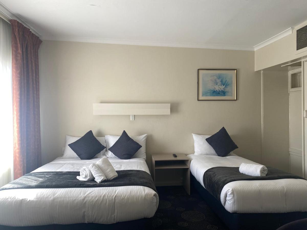 The Astor Hotel Motel Goulburn Zewnętrze zdjęcie